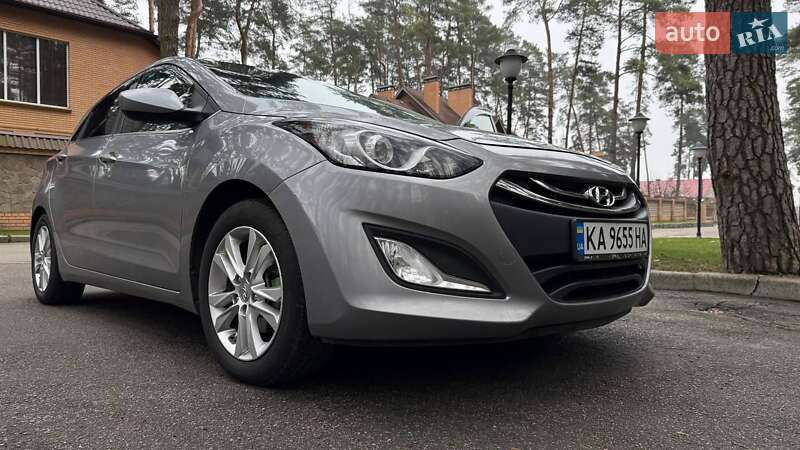 Хэтчбек Hyundai Elantra 2013 в Чернигове