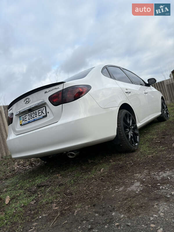 Седан Hyundai Elantra 2010 в Піщанці