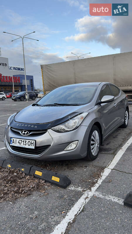 Седан Hyundai Elantra 2011 в Дніпрі