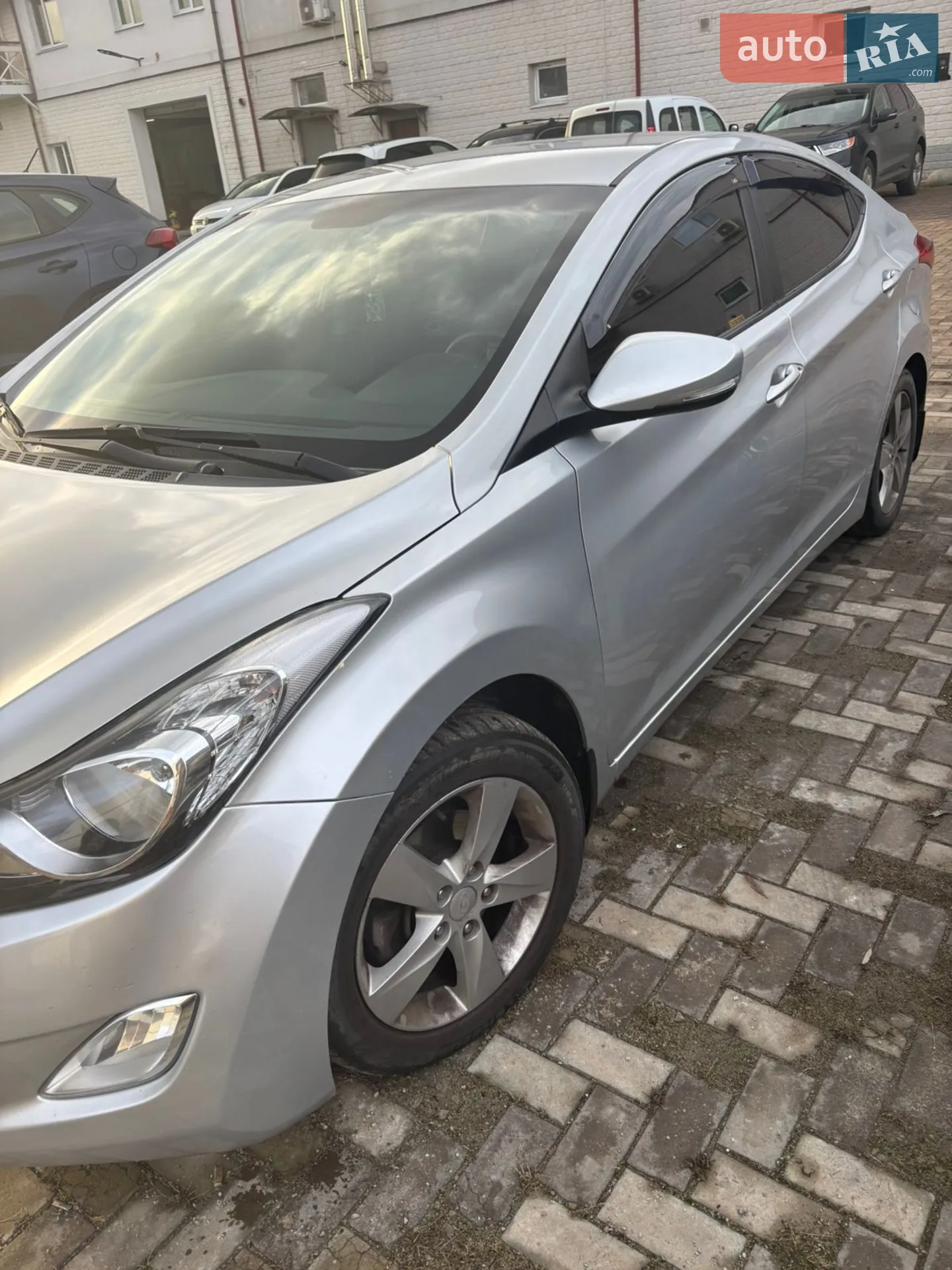 2013 Hyundai Elantra - мініатюра 7