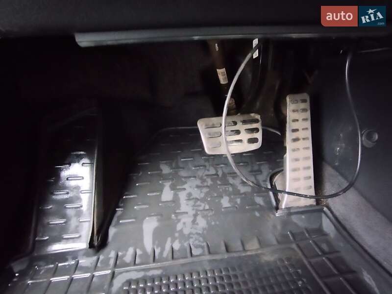 Седан Hyundai Elantra 2012 в Харькове