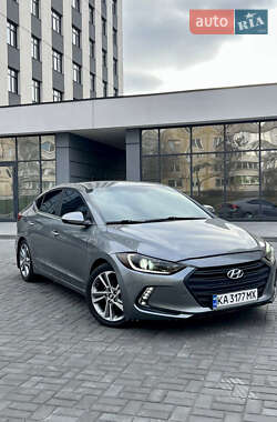 Седан Hyundai Elantra 2016 в Дніпрі