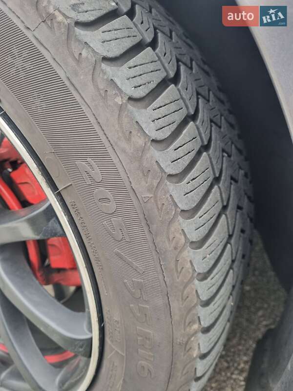 Седан Hyundai Elantra 2012 в Києві