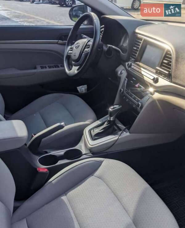 Седан Hyundai Elantra 2016 в Києві фото 17 Седан Hyundai Elantra 2016 в Києві