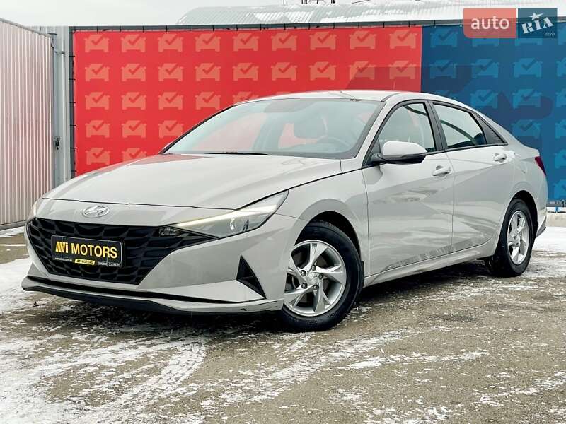 Седан Hyundai Elantra 2021 в Києві