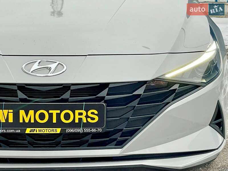 Седан Hyundai Elantra 2021 в Києві