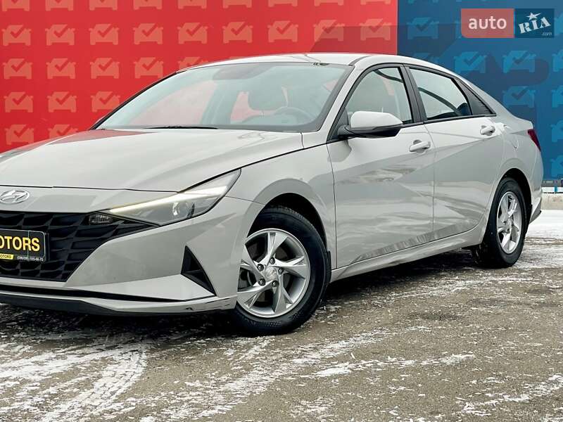 Седан Hyundai Elantra 2021 в Києві