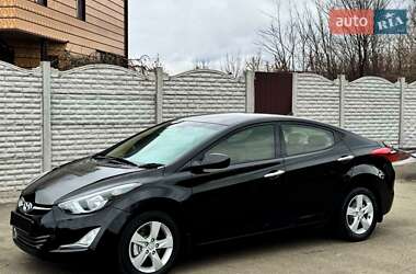 Седан Hyundai Elantra 2014 в Днепре