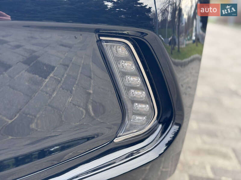 Седан Hyundai Elantra 2018 в Дніпрі