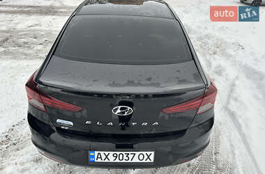 Седан Hyundai Elantra 2020 в Харькове