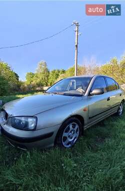 Седан Hyundai Elantra 2002 в Валках