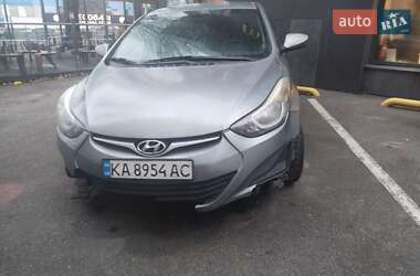 Седан Hyundai Elantra 2014 в Києві