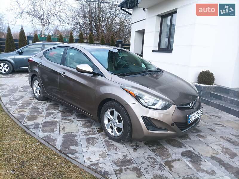 Hyundai Elantra 2014