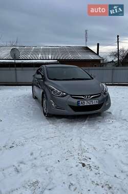 Седан Hyundai Elantra 2014 в Вінниці