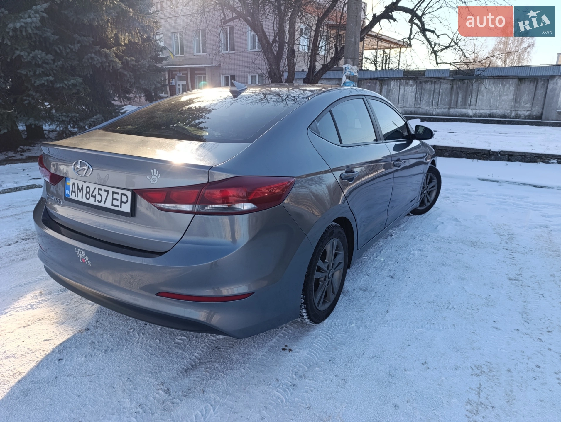 2017 Hyundai Elantra - мініатюра 14
