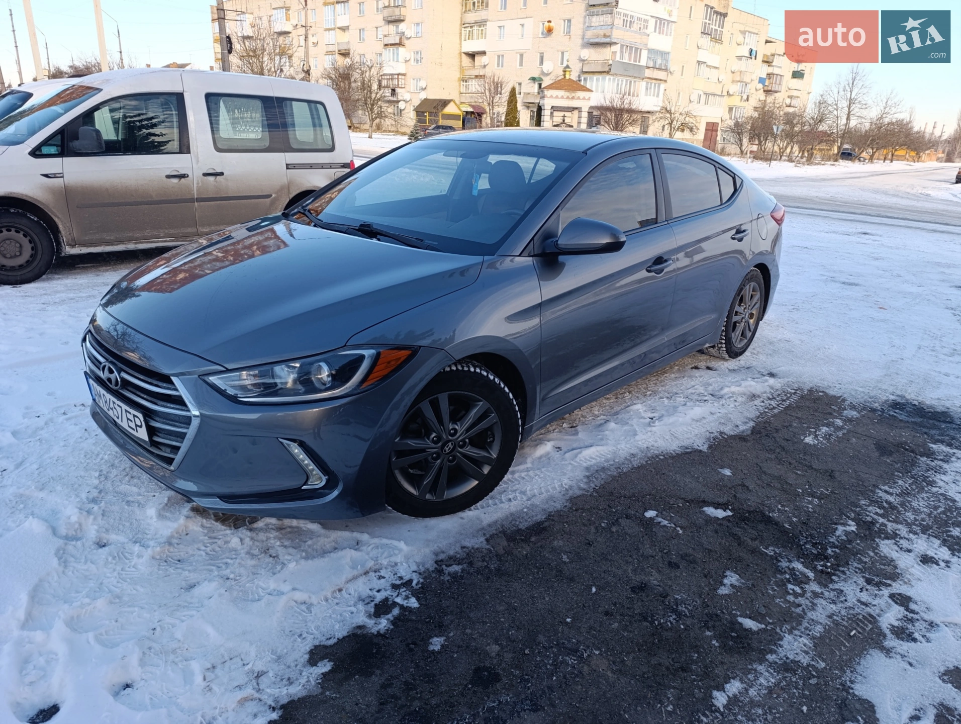 2017 Hyundai Elantra - мініатюра 17