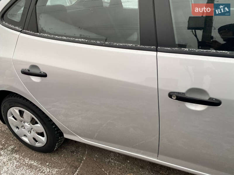 Седан Hyundai Elantra 2008 в Полтаве