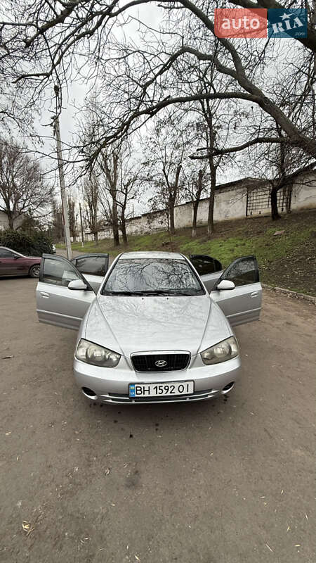 Седан Hyundai Elantra 2001 в Одессе