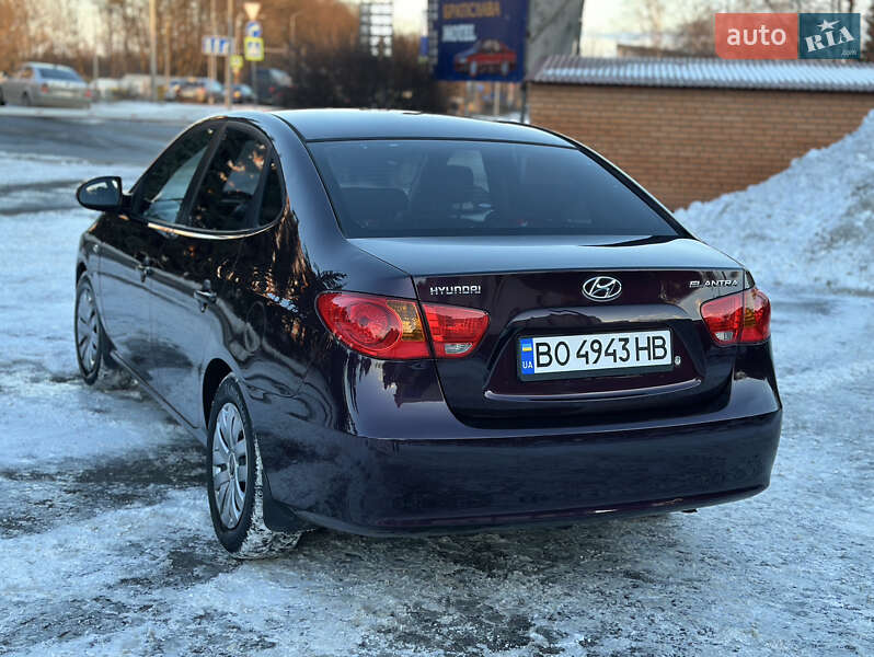 Седан Hyundai Elantra 2007 в Тернополе