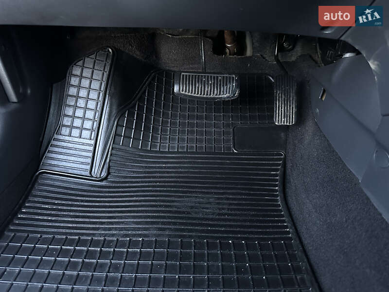 Седан Hyundai Elantra 2007 в Тернополе