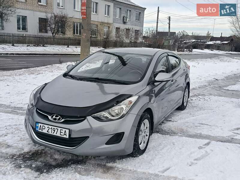 Седан Hyundai Elantra 2013 в Харькове