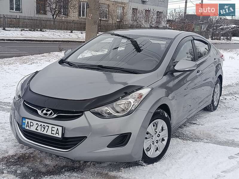Седан Hyundai Elantra 2013 в Харькове