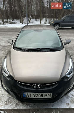 Седан Hyundai Elantra 2012 в Киеве