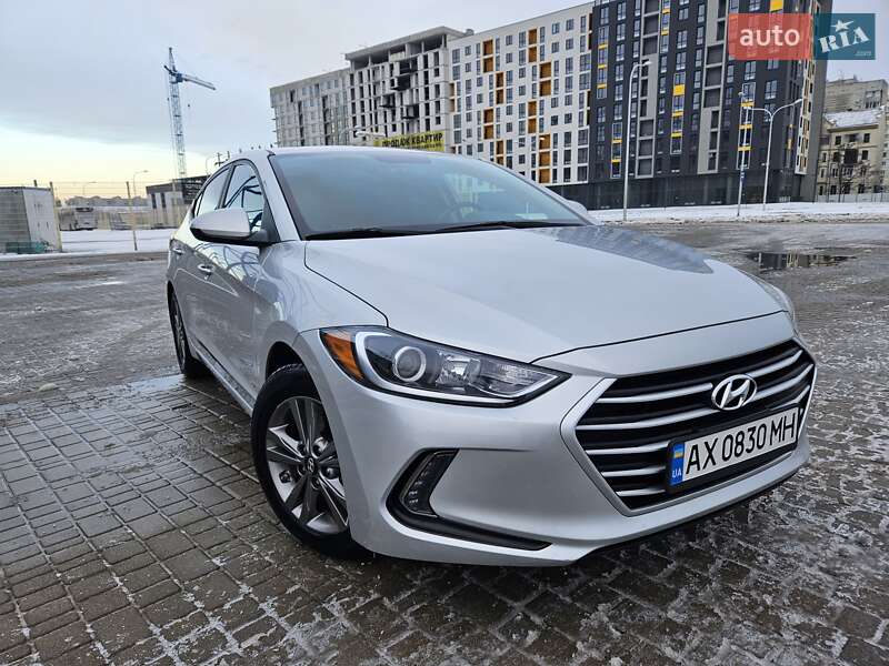 Hyundai Elantra 2018
