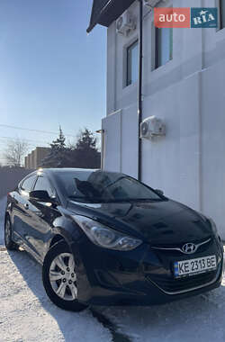Седан Hyundai Elantra 2013 в Днепре