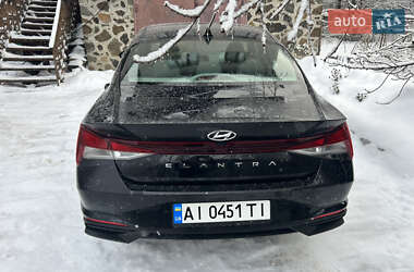 Седан Hyundai Elantra 2022 в Ірпені