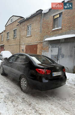 Седан Hyundai Elantra 2007 в Киеве