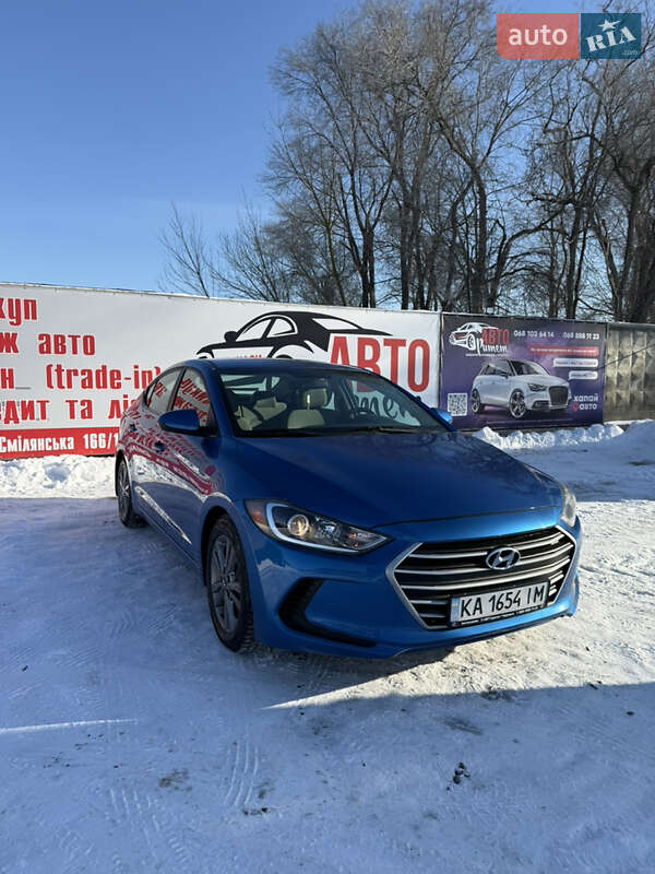 Hyundai Elantra 2018
