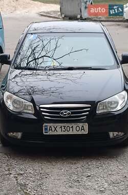 Седан Hyundai Elantra 2010 в Харькове