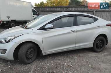 Седан Hyundai Elantra 2011 в Киеве