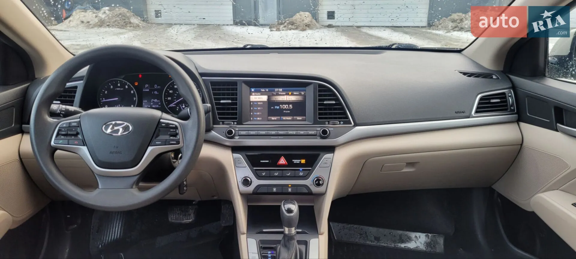 2016 Hyundai Elantra - мініатюра 9