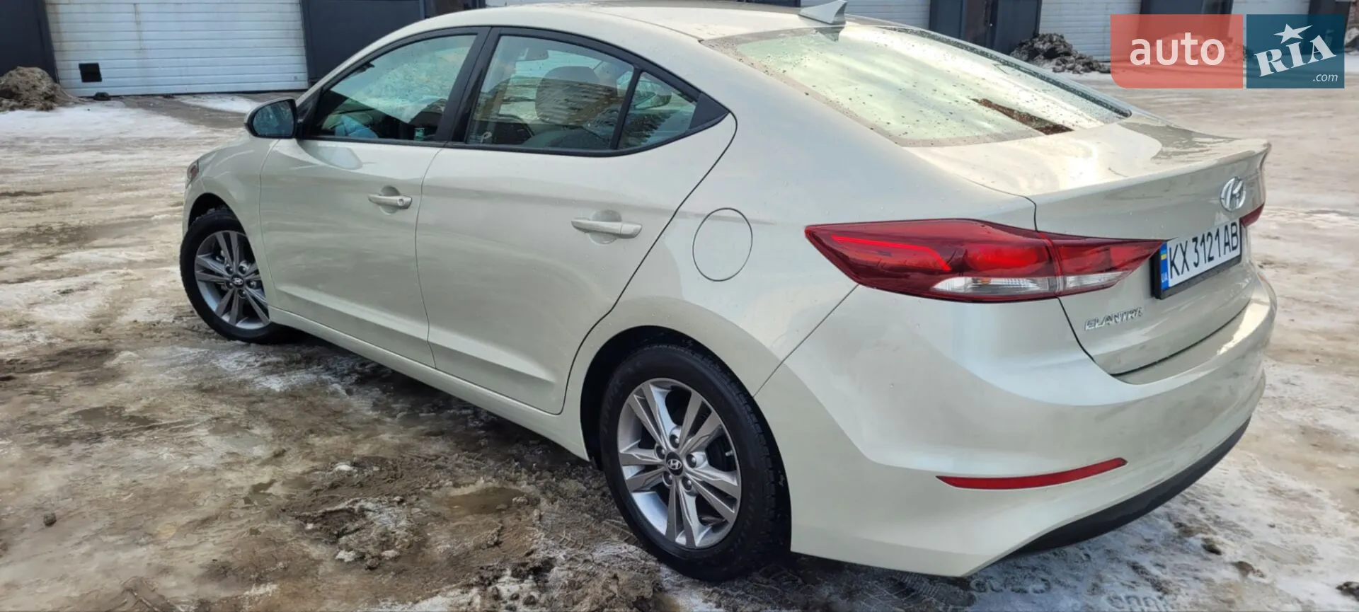 2016 Hyundai Elantra - мініатюра 6