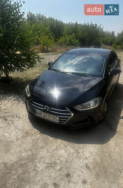 Седан Hyundai Elantra 2016 в Запорожье
