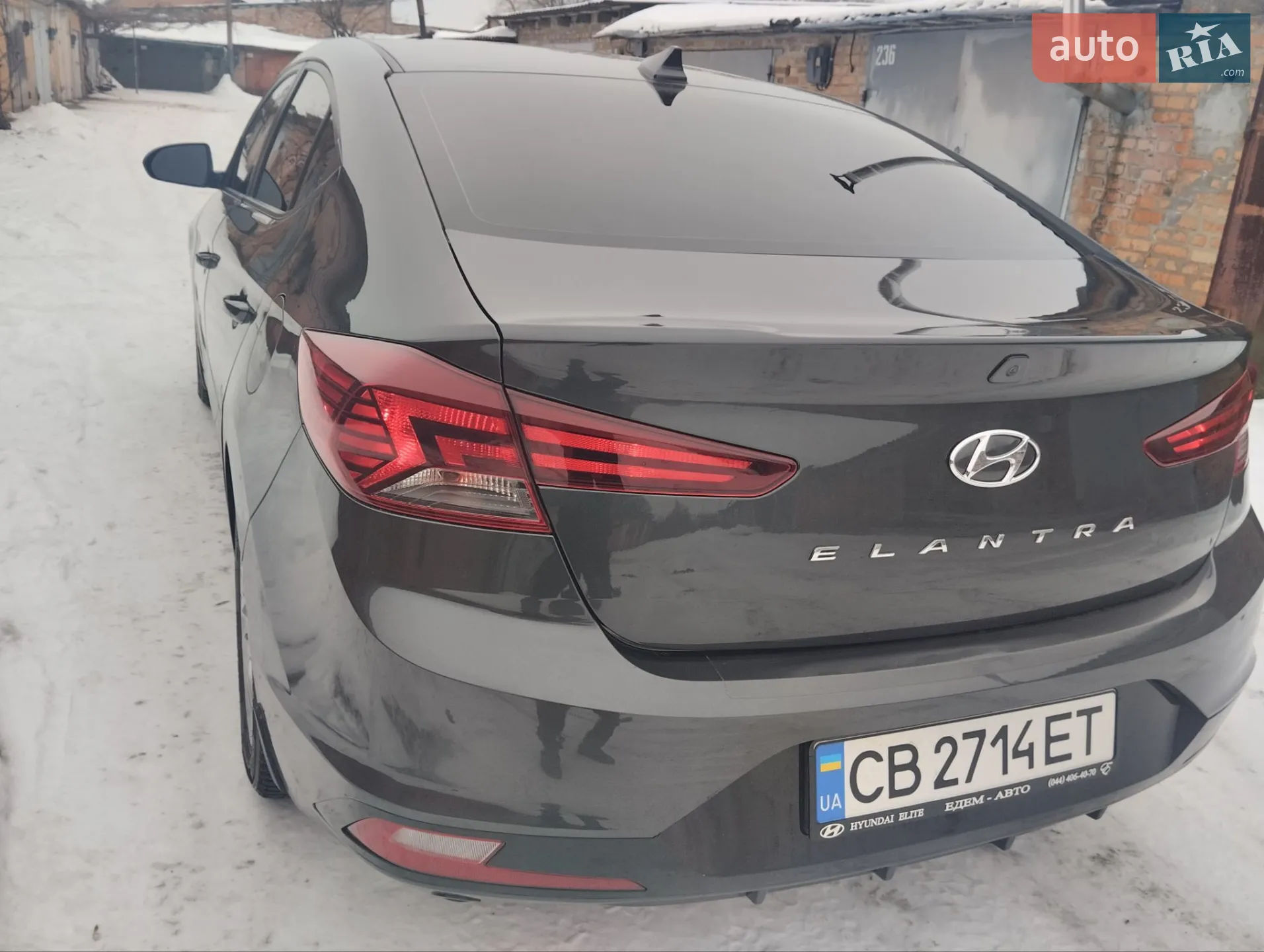 2020 Hyundai Elantra - мініатюра 11