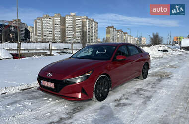 Седан Hyundai Elantra 2022 в Киеве