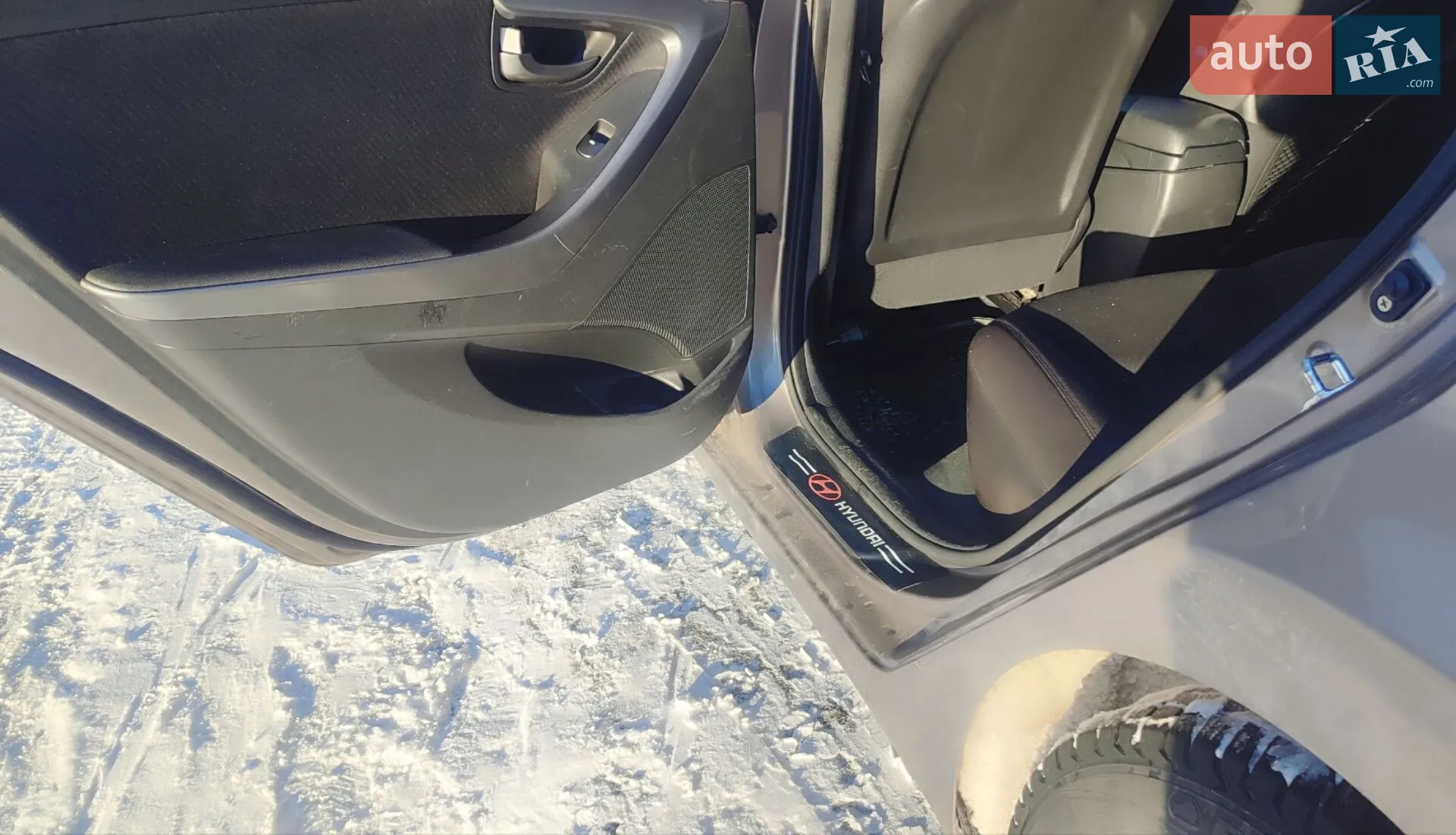 2013 Hyundai Elantra - мініатюра 15