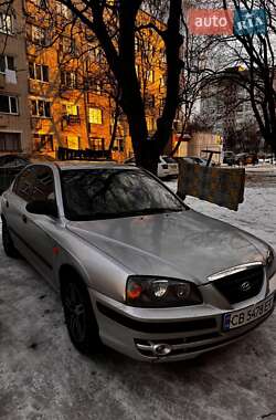 Седан Hyundai Elantra 2004 в Чернігові