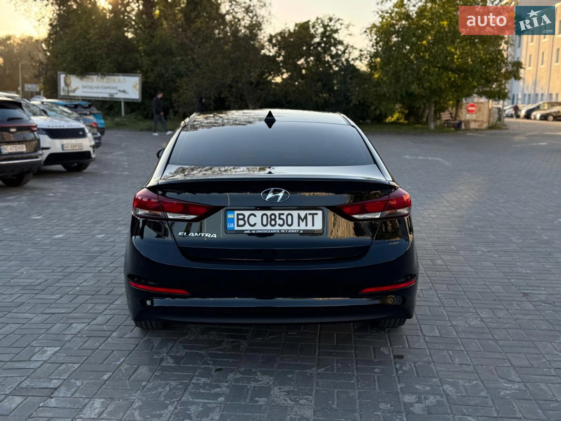 2018 Hyundai Elantra - мініатюра 6