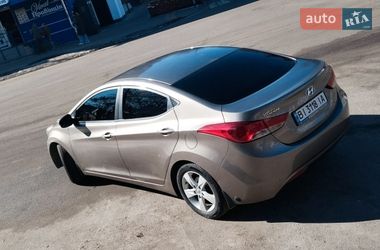Седан Hyundai Elantra 2012 в Полтаві