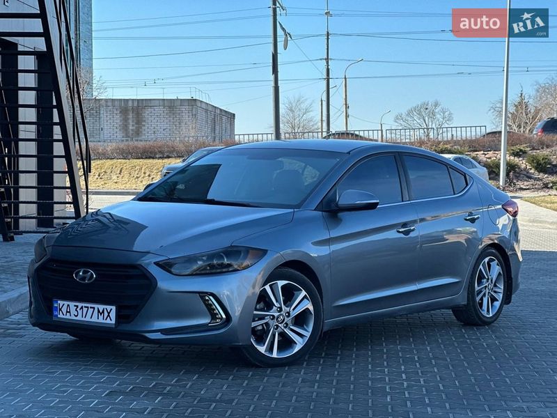 Hyundai Elantra 2016