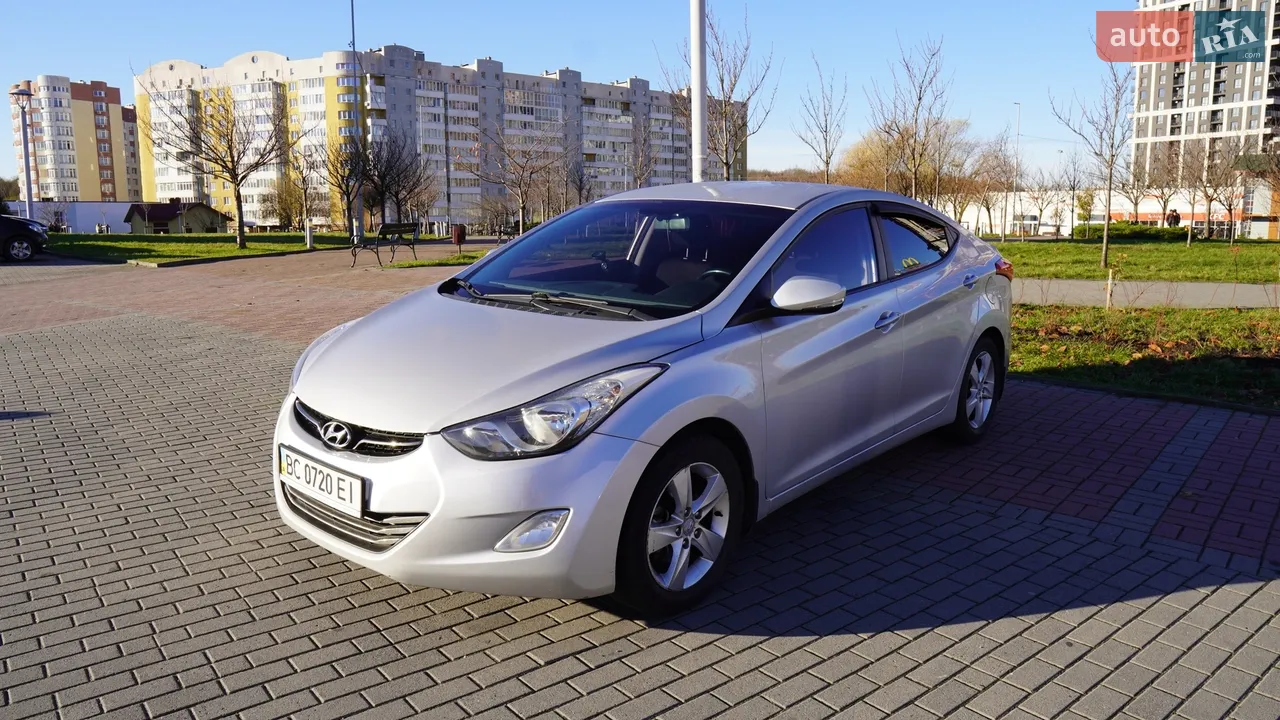 2013 Hyundai Elantra - мініатюра 44