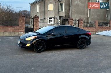 Седан Hyundai Elantra 2012 в Рівному