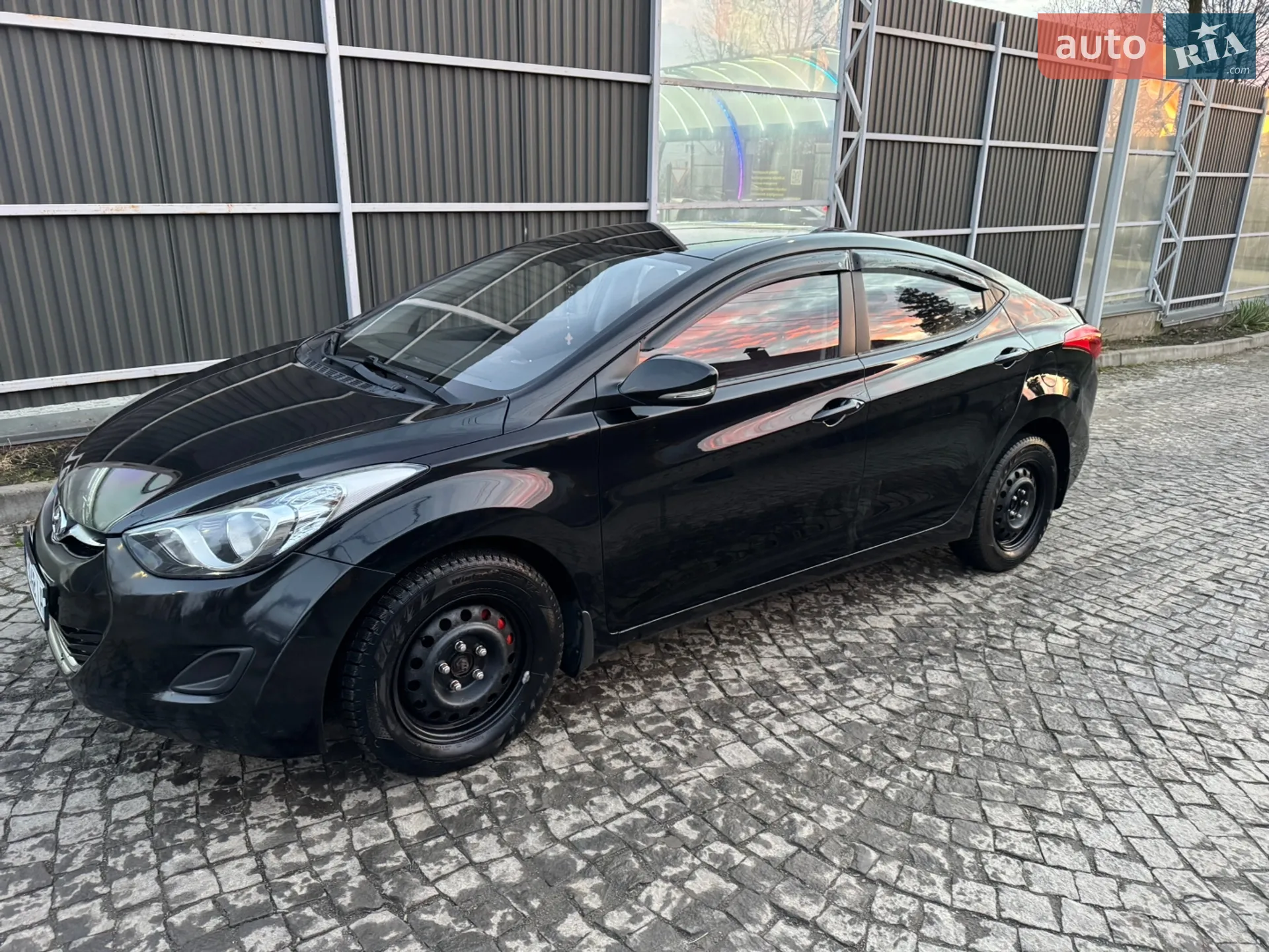 2011 Hyundai Elantra - мініатюра 9