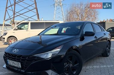 Седан Hyundai Elantra 2020 в Черновцах