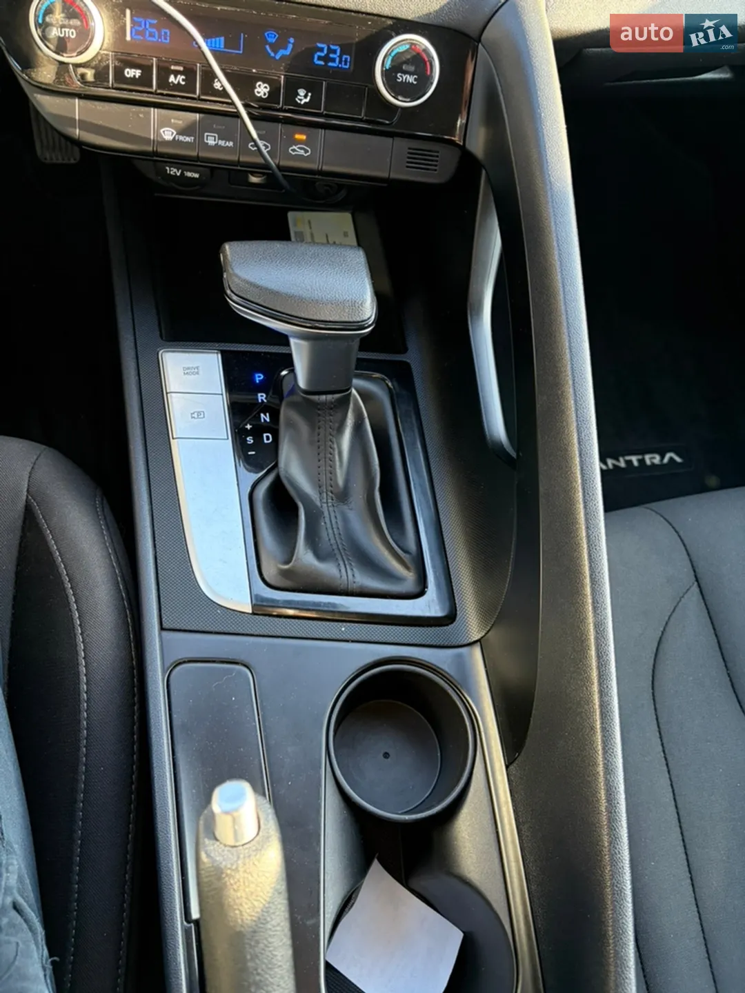 2020 Hyundai Elantra - мініатюра 11