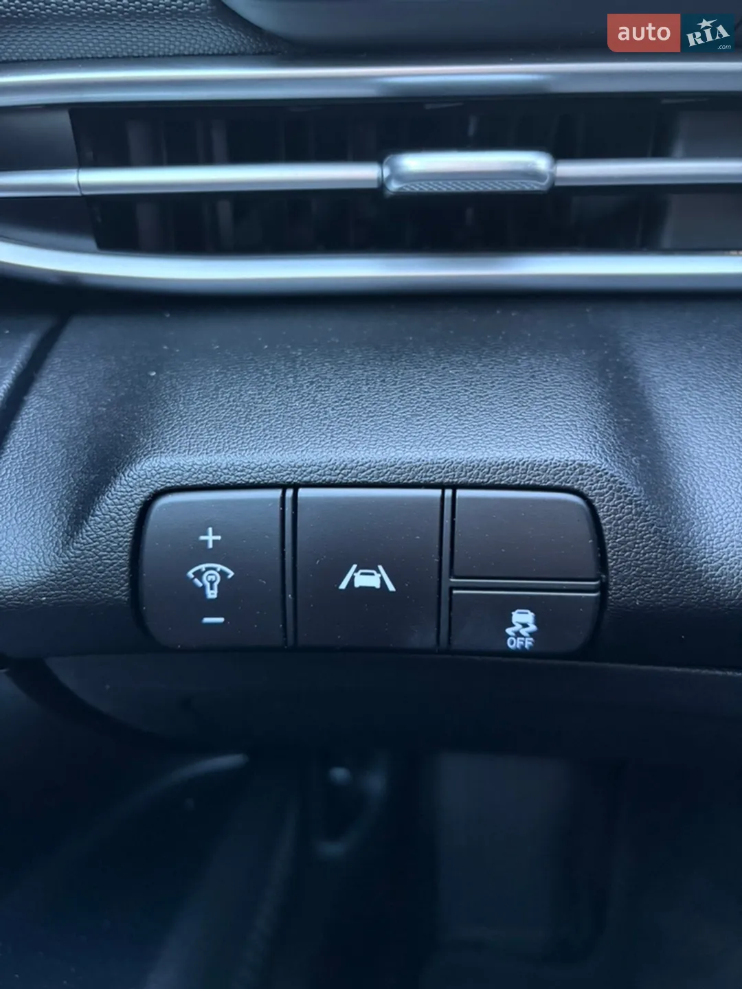 2020 Hyundai Elantra - мініатюра 13
